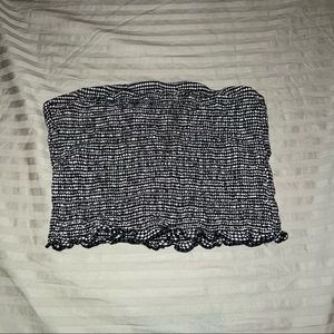 Garage Black&White Crop Top